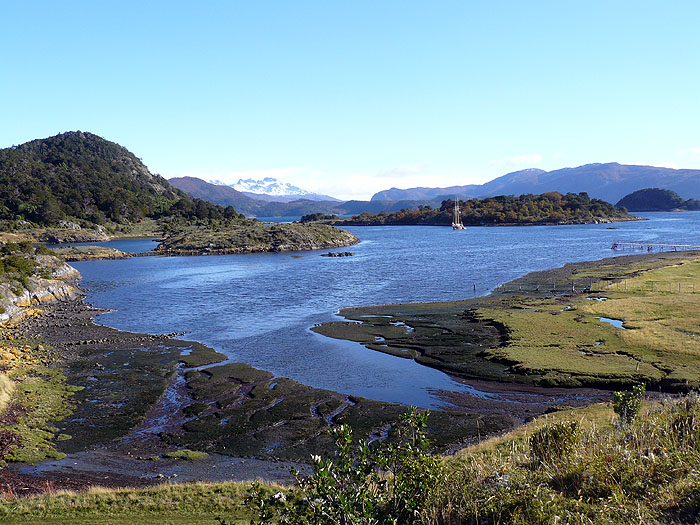 CH0408AB548_islanavarino.jpg [&copy; Last Frontiers Ltd]