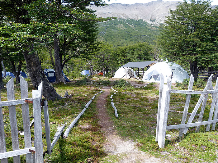 CL0214EP0474_deep-patagonia-camp.jpg [&copy; Last Frontiers Ltd]