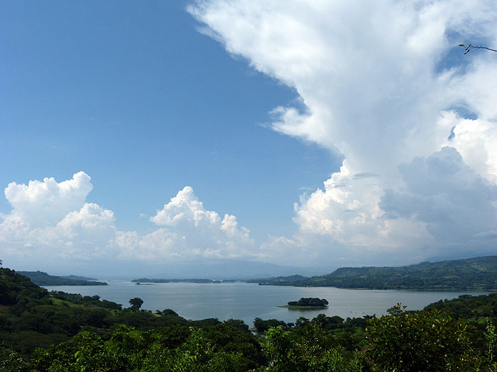 SV0913SM0343_el-tejado.jpg [&copy; Last Frontiers Ltd]