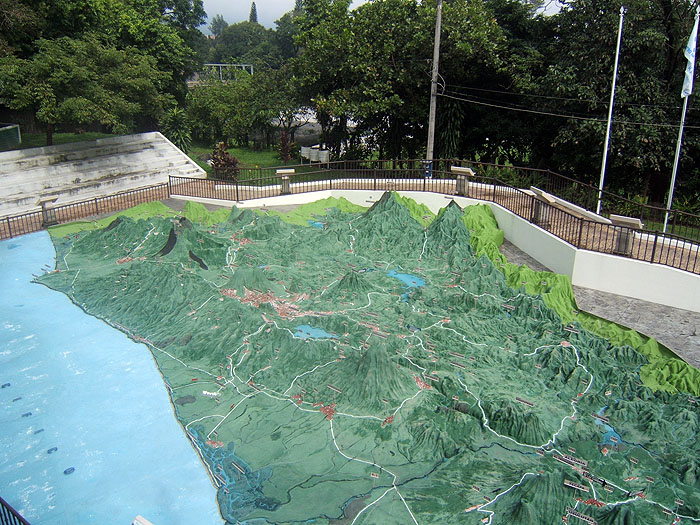 SV1007JF004_el_salvador.jpg [&copy; Last Frontiers Ltd]