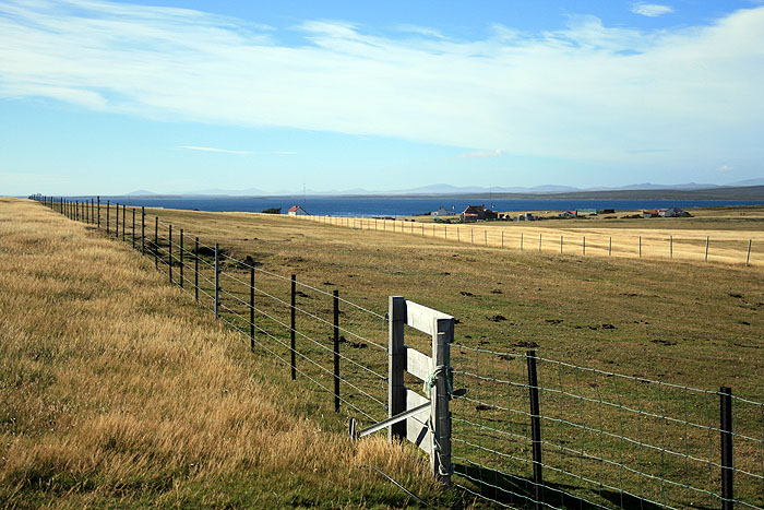 FK0310LD0334_saunders-settlement.jpg [&copy; Last Frontiers Ltd]