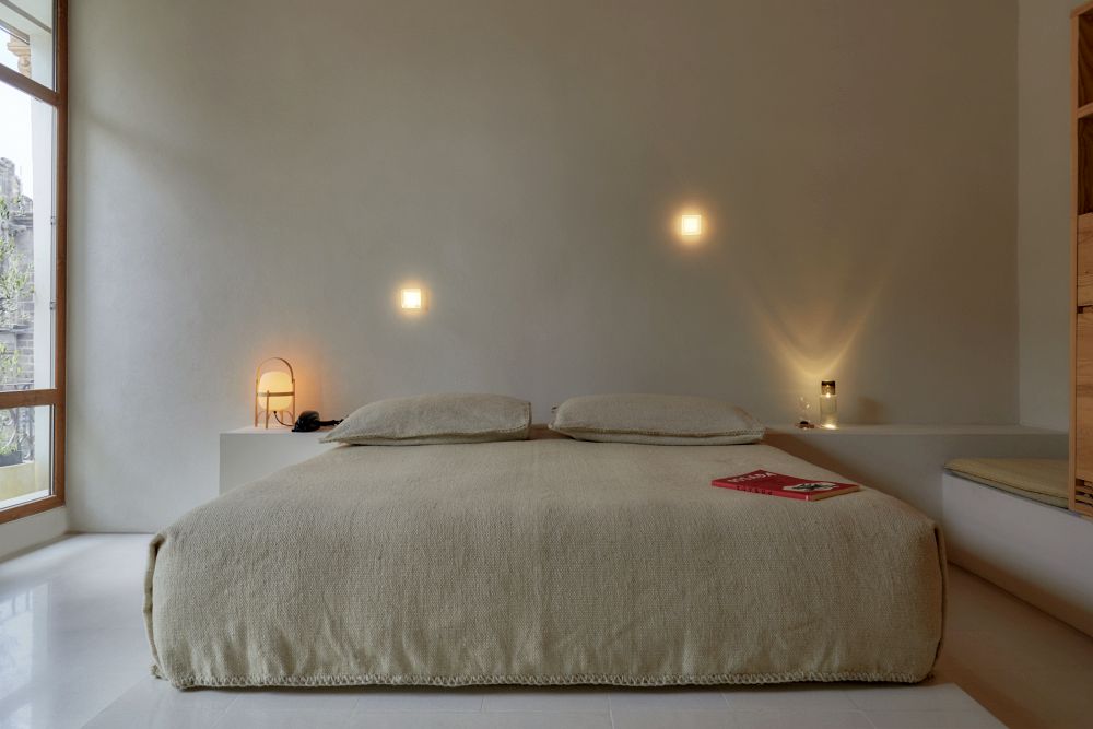 MX2004CM008_circulo-mexicano-bedroom.jpg [&copy; Last Frontiers Ltd]